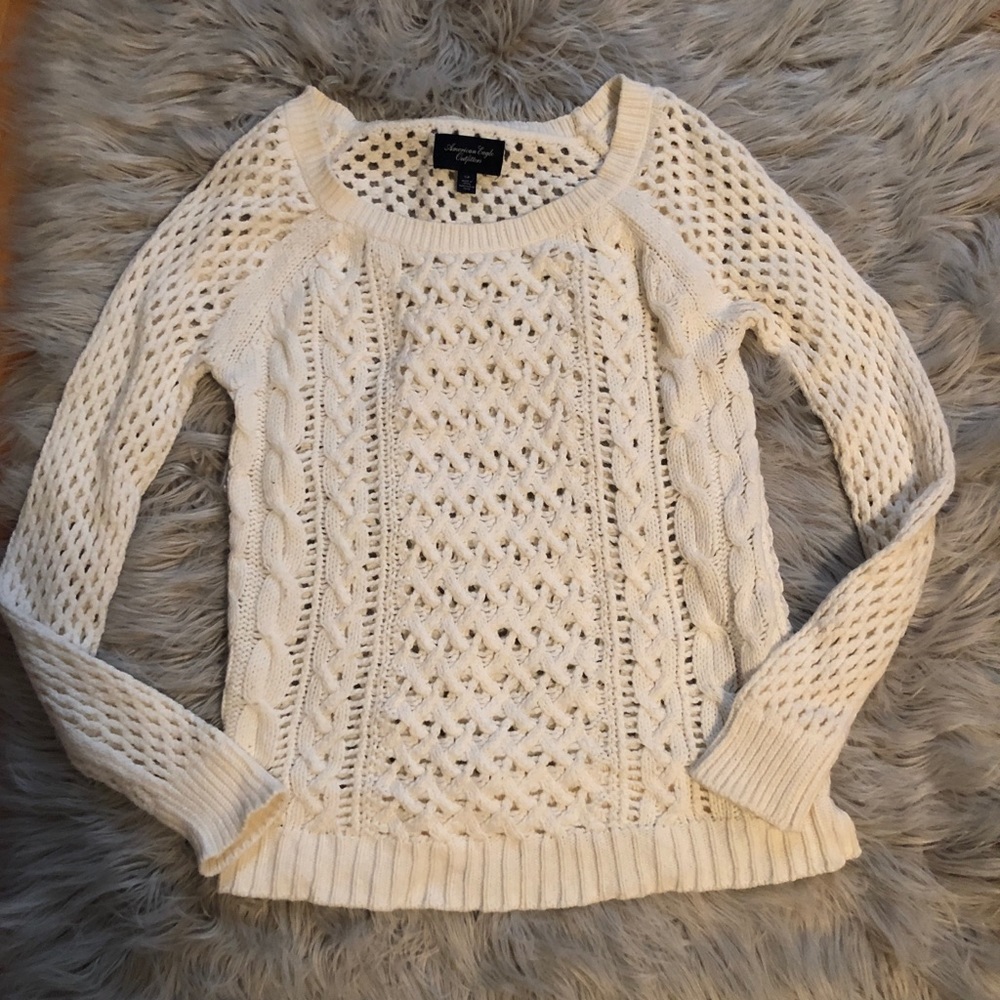 American Eagle Sweater